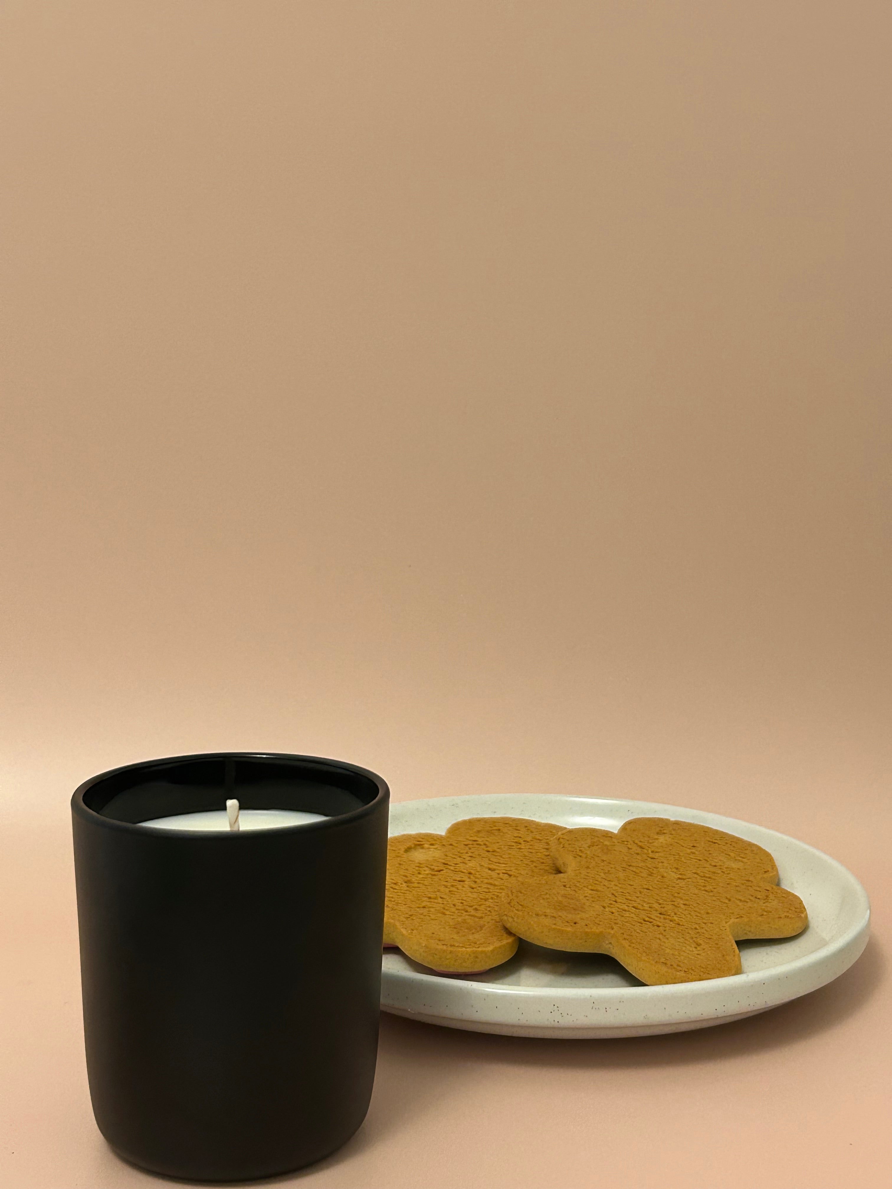Gingerbread candle